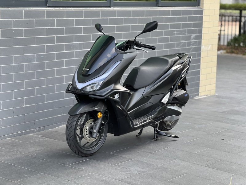 五羊本田 PCX