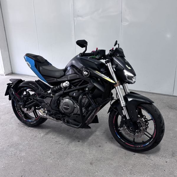 QJMOTOR 追350