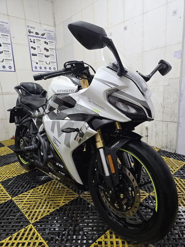 春风 250SR
