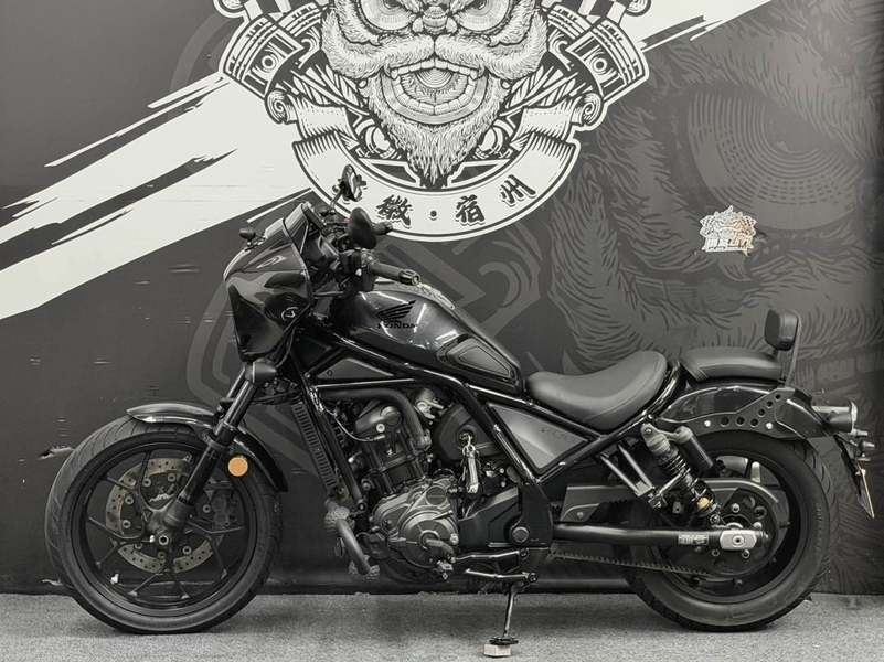 本田DREAMWING CM1100