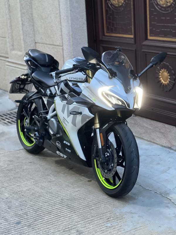 春风 250SR