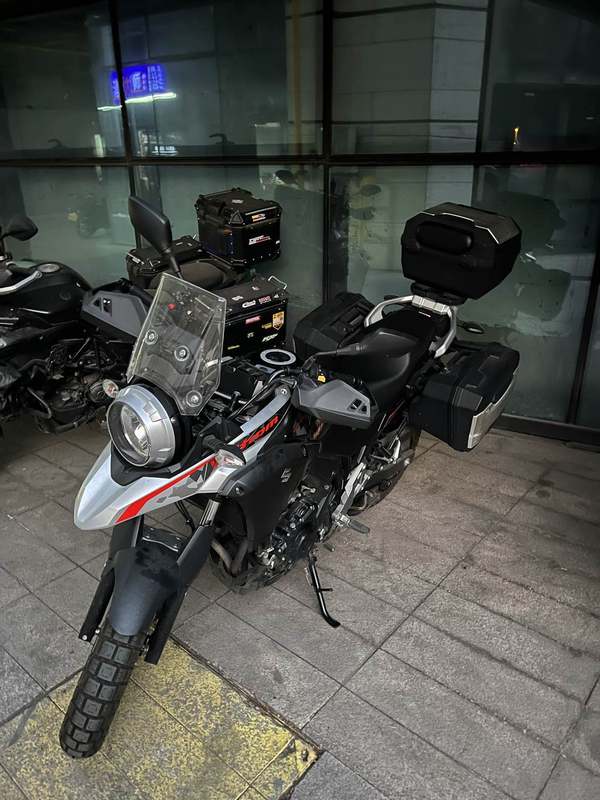 豪爵铃木 DL250