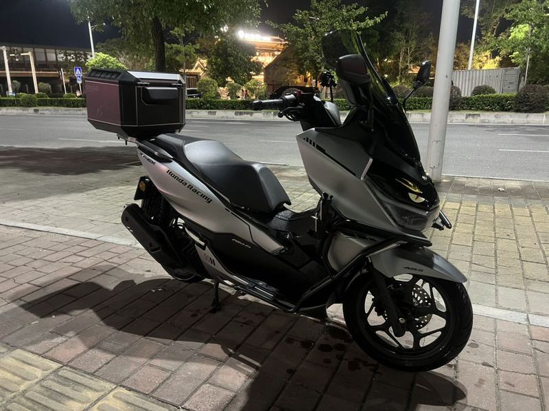 新大洲本田 NS150GX