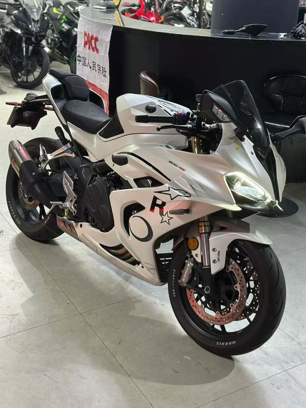 QJMOTOR 赛600