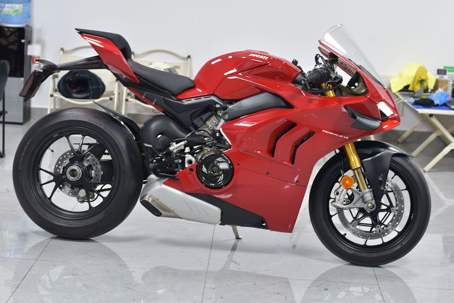 杜卡迪 Panigale V4