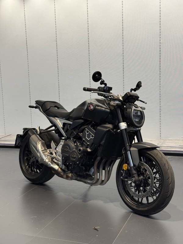 本田DREAMWING CB1000R