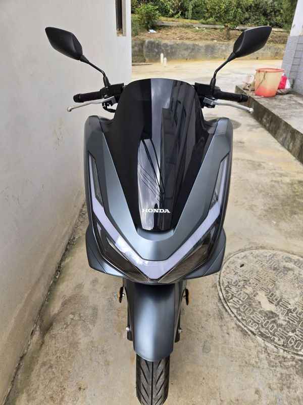 五羊本田 PCX