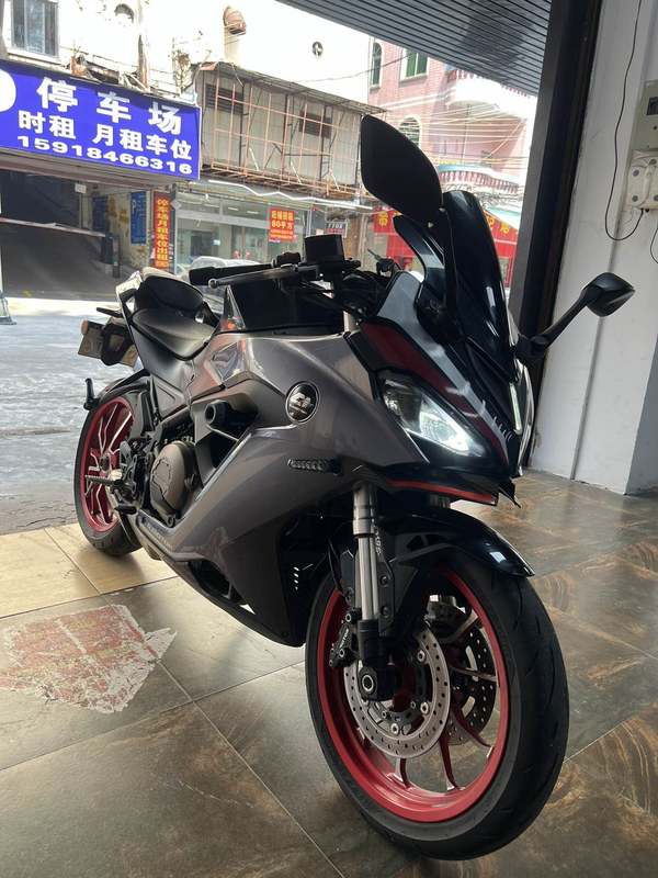 QJMOTOR 赛400