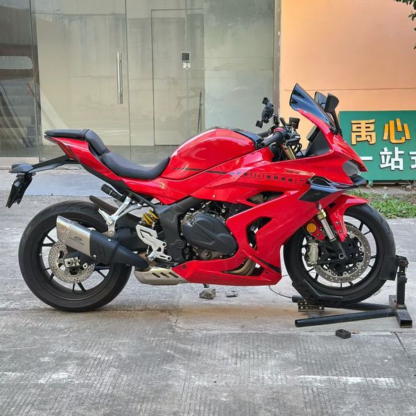 QJMOTOR 赛600