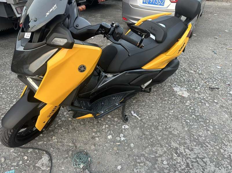 雅马哈 XMAX
