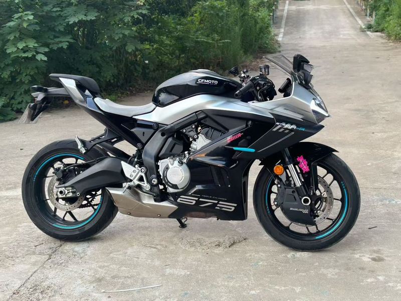 春风 675SR