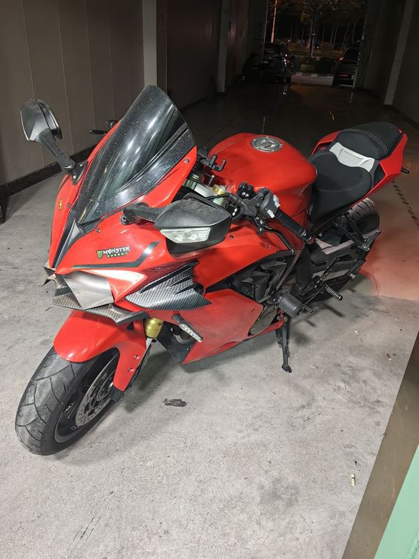 QJMOTOR 赛600