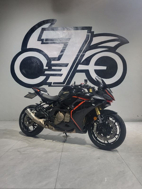 QJMOTOR 赛600