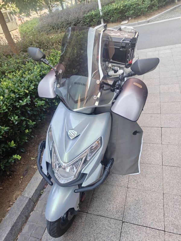 济南铃木 优驿 UE125
