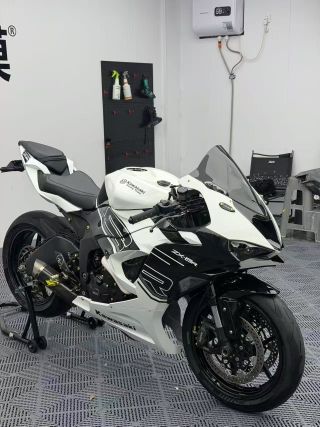 川崎 Ninja ZX-6R 