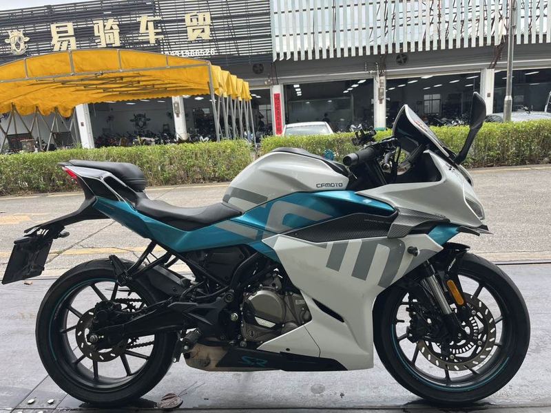 春风 250SR