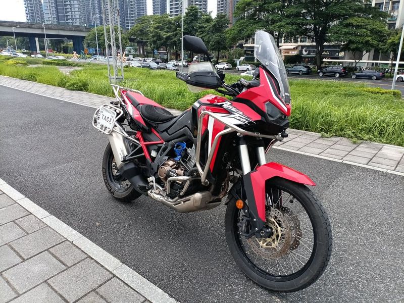 本田DREAMWING CRF1100L Africa Twin