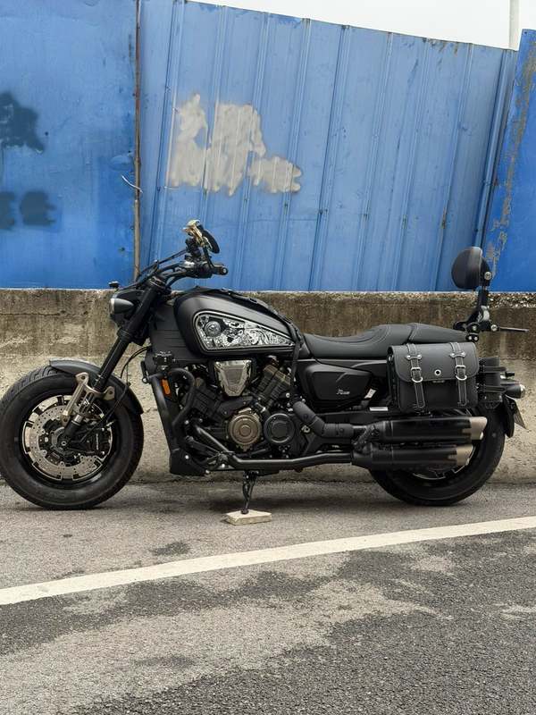QJMOTOR 闪600