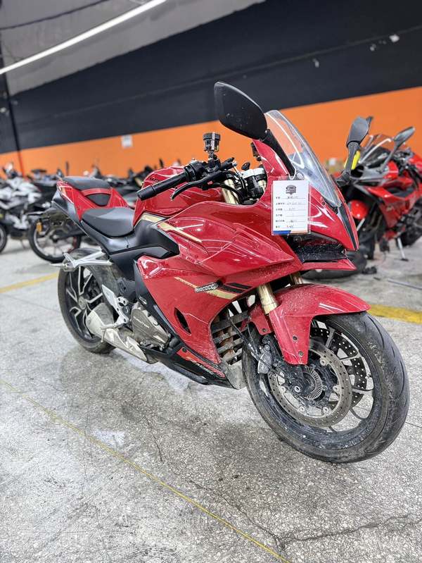 QJMOTOR 赛450