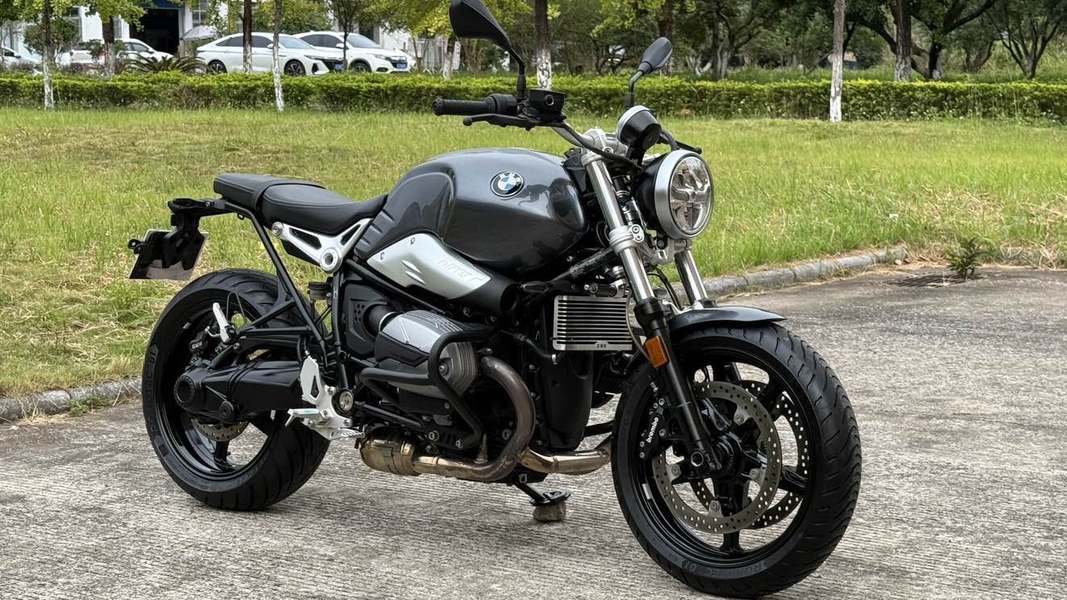 宝马 R NineT