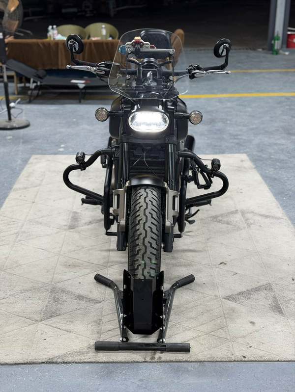 QJMOTOR 闪600