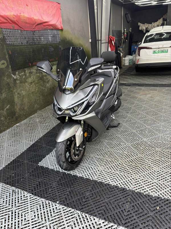 三阳 巡弋 Cruisym400