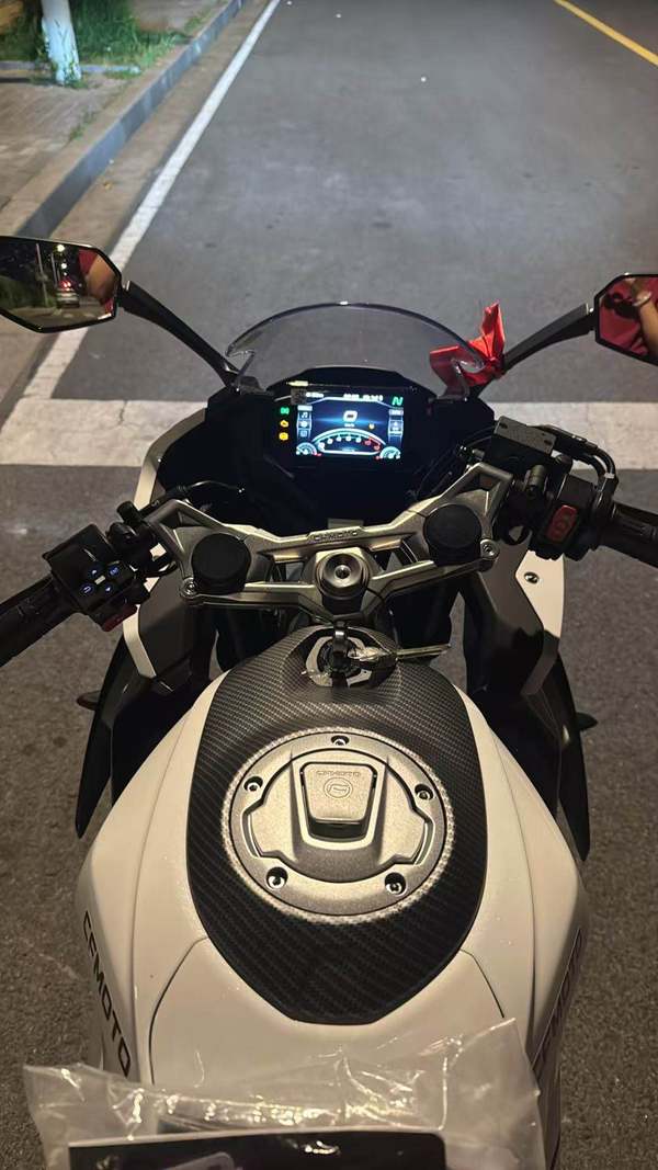 春风 250SR