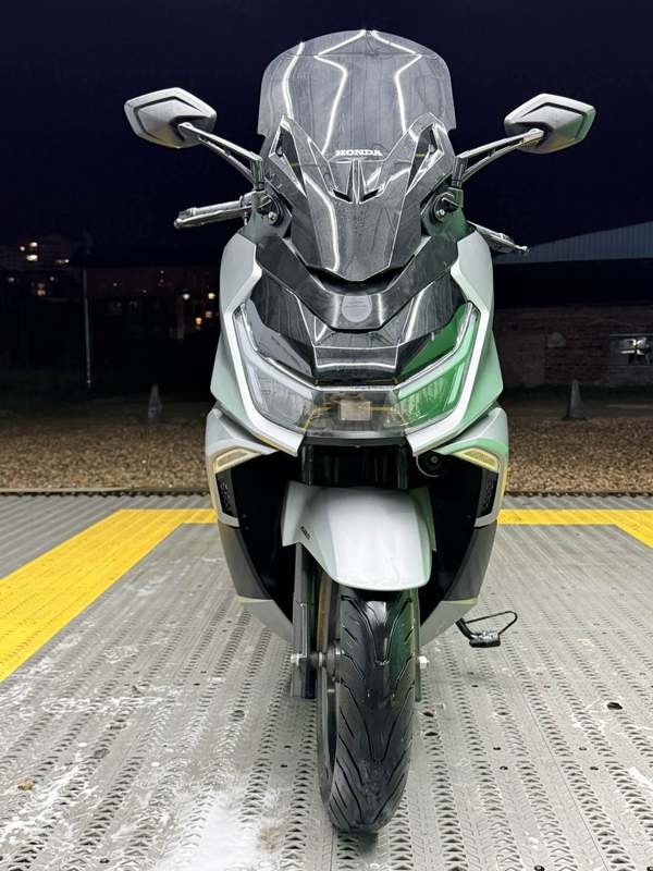 新大洲本田 NS150GX