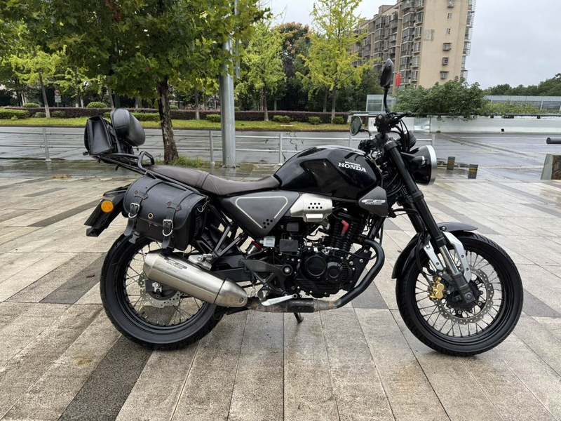 五羊本田 鸷道 CB190SS
