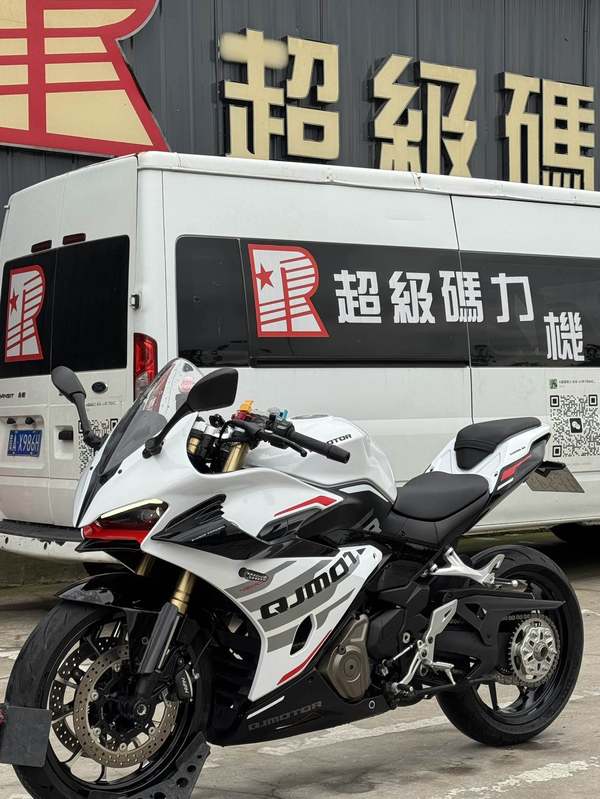 QJMOTOR 赛450