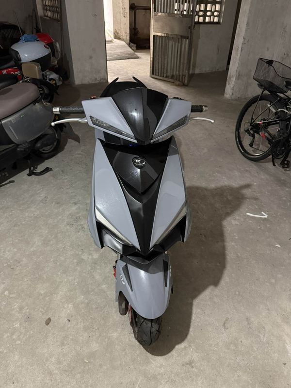 光阳 弯道150