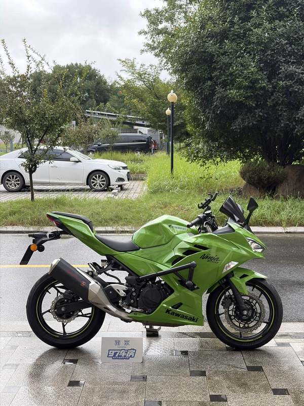 川崎 Ninja 400