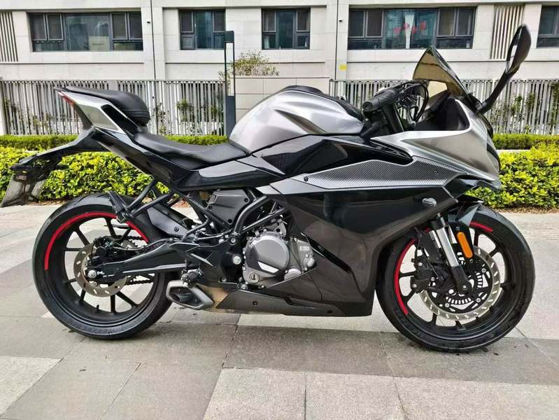 春风 250SR