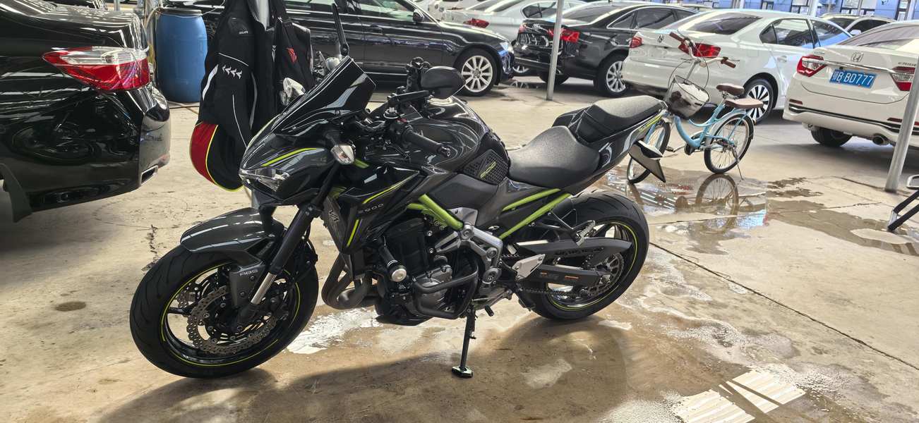 川崎 Z900