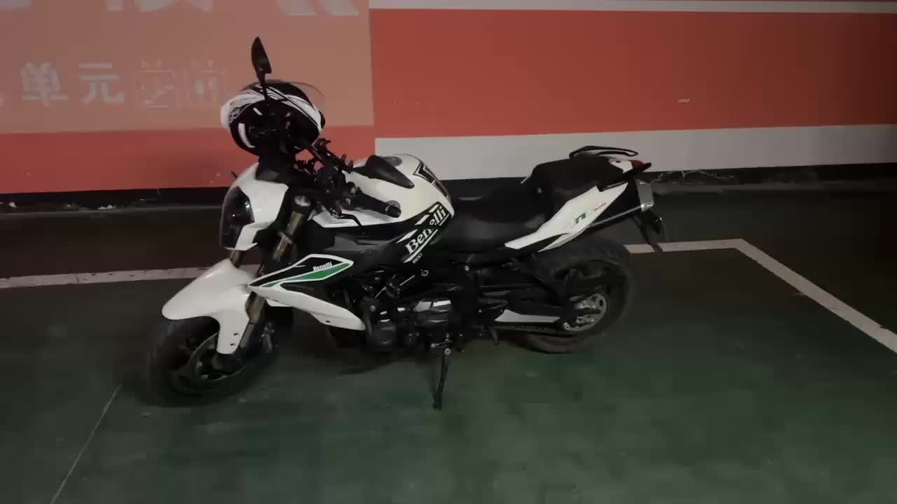 贝纳利 TNT600i