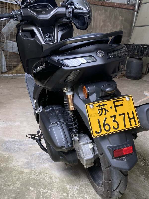 雅马哈 NMAX