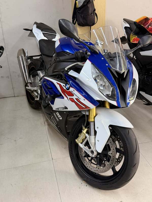 宝马 S 1000 RR