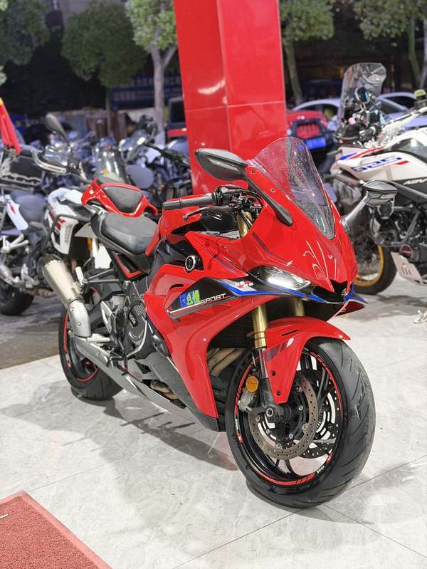 无极 RR660