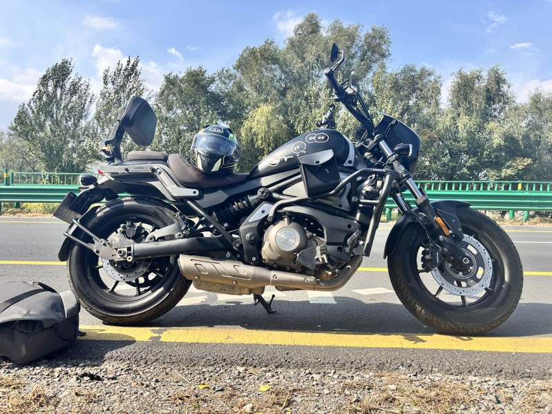QJMOTOR 闪500S