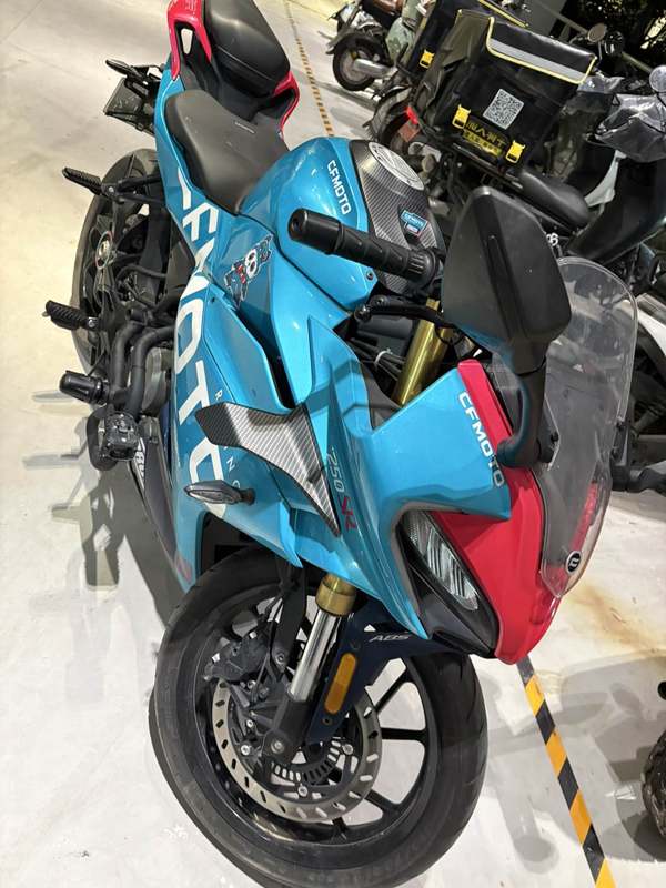 春风 250SR