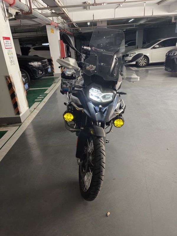 宝马 F 850 GS