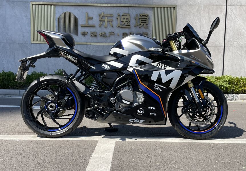春风 250SR