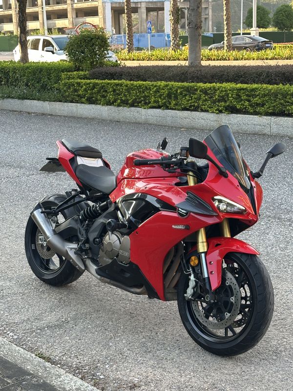 QJMOTOR 赛600