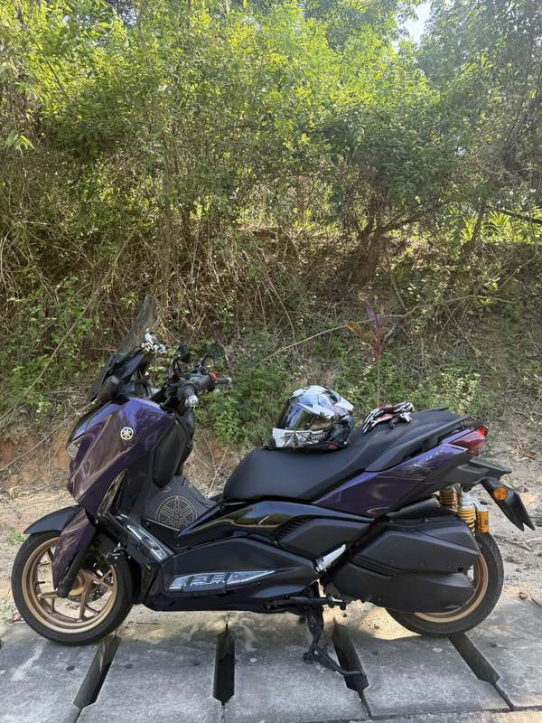 雅马哈 XMAX