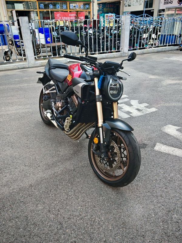 本田DREAMWING CB650R 