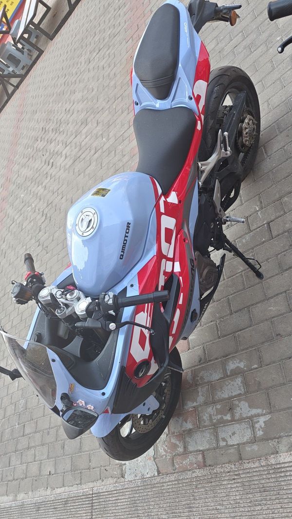 QJMOTOR 赛450