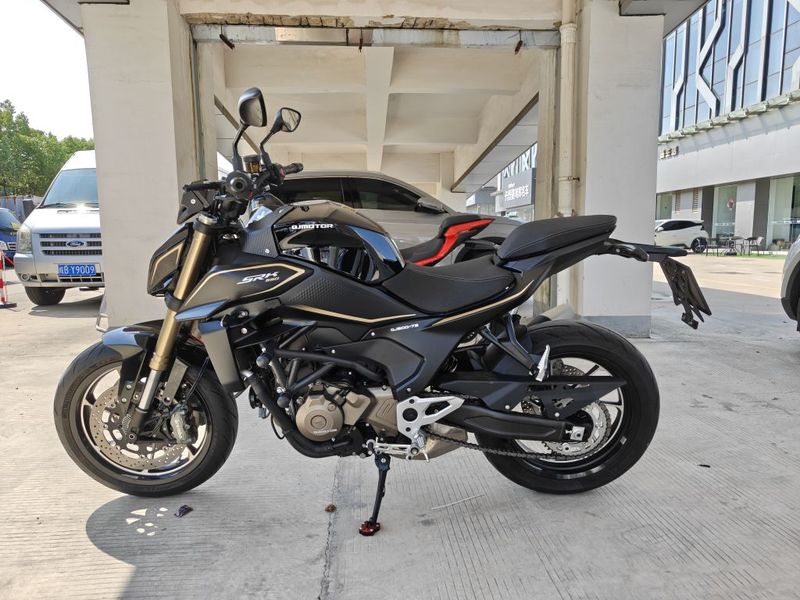 QJMOTOR 追550