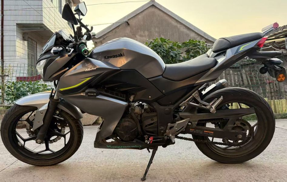 川崎 Z 250 ABS