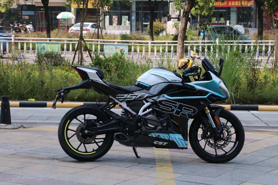 春风 250SR
