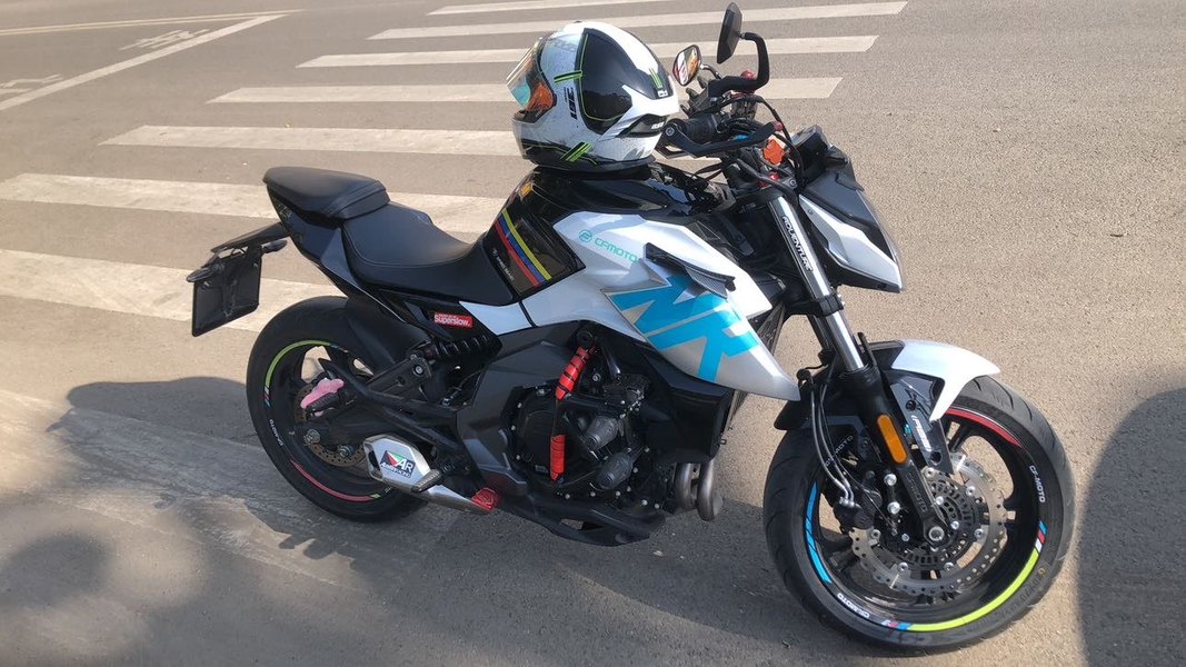 春风 400NK
